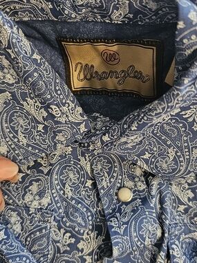 Wrangler Navy and White Paisley Western Snap Shirt